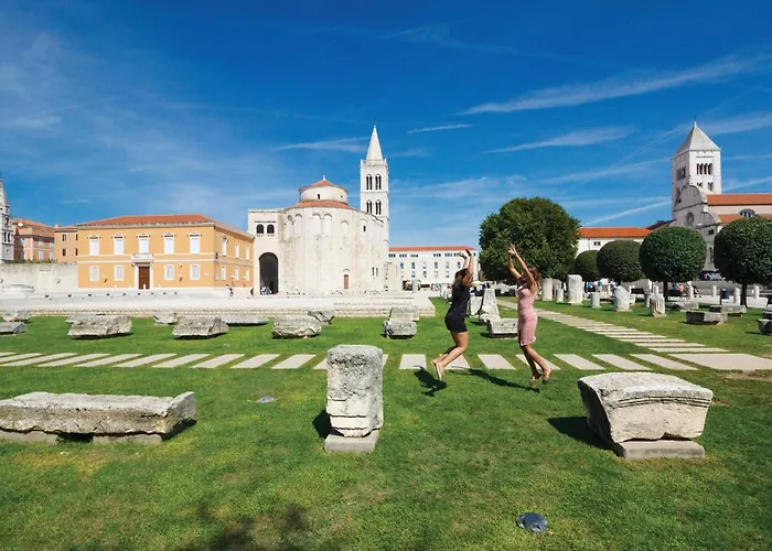Three-bedroom In Murvica Zadar