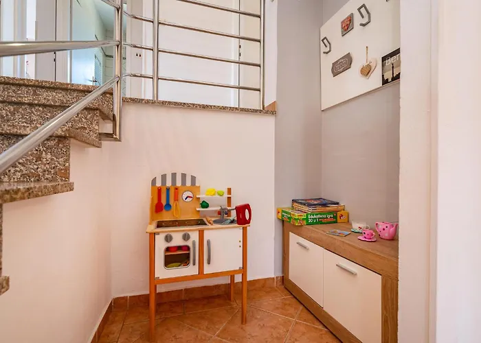 Tatil Evi Three-bedroom In Murvica Zadar