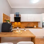 Three-bedroom In Murvica