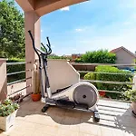 بيت للعطل Three-bedroom In Murvica *