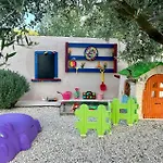 Three-bedroom In Murvica