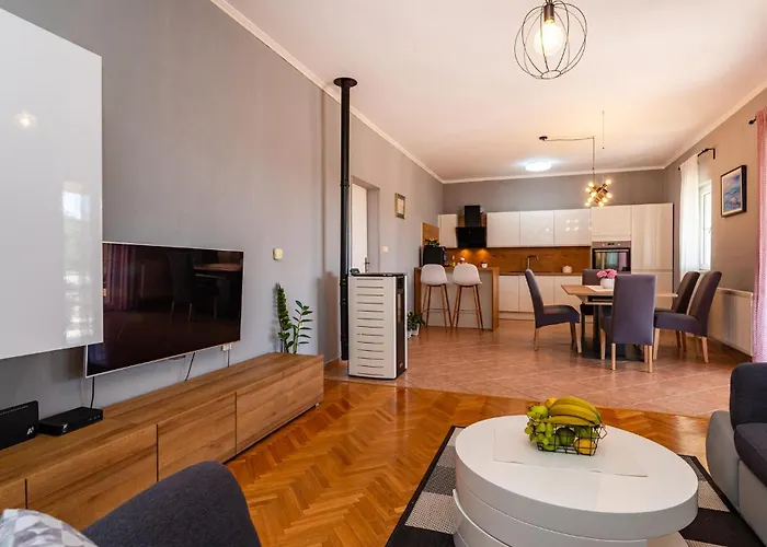 Three-bedroom In * Zadar