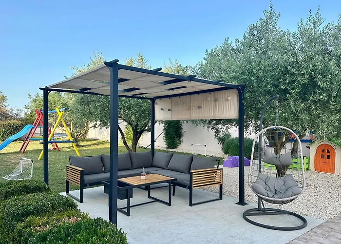 Three-bedroom In Ferienhaus *